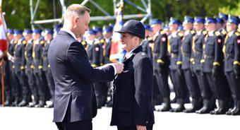 Dh Albina Łubian uhonorowana przez Prezydenta RP Krzyżem Świętego Floriana