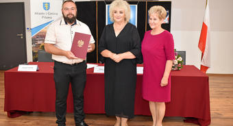 Uroczyste podpisanie umowy na budowę sieci wodno-kanalizacyjnej