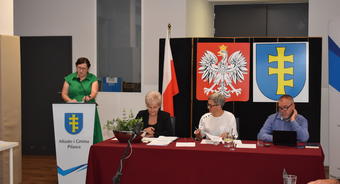 Jednogłośne wotum zaufania i udzielenie absolutorium Burmistrzowi Miasta i Gminy Pilawa